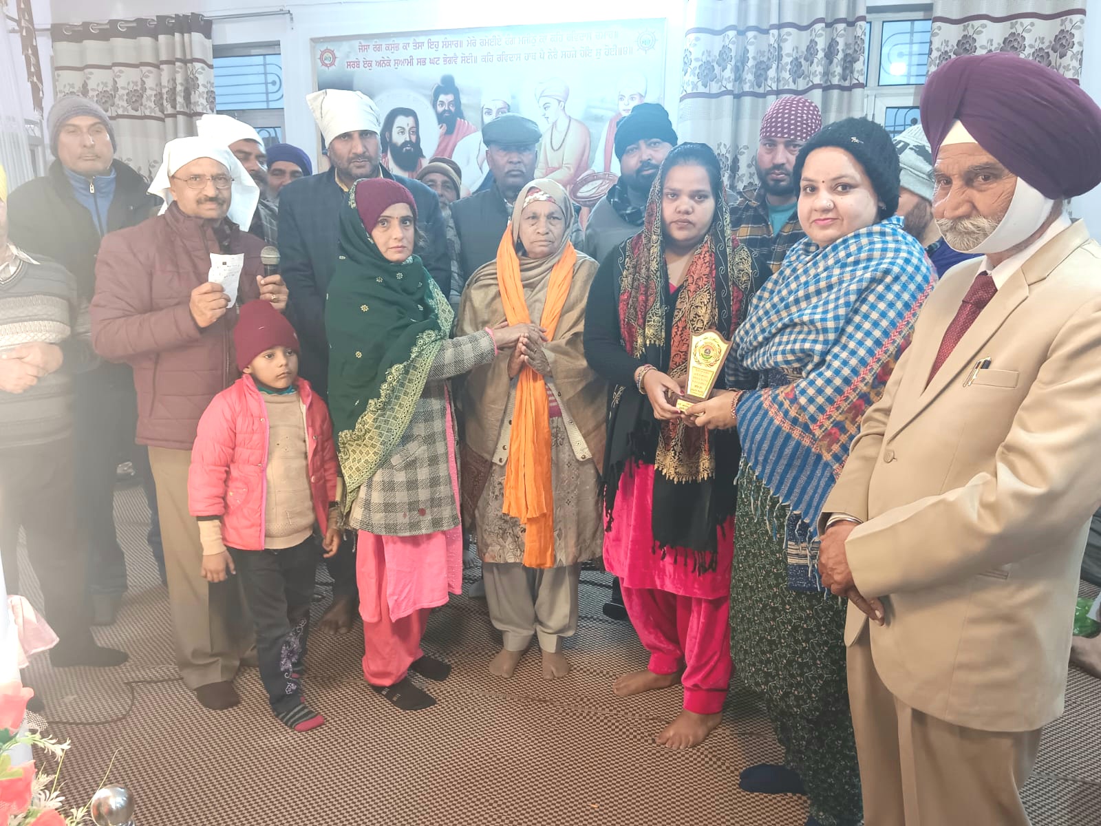 Adarsh ??Social Welfare Society Punjab organized Basant Rut Samman Samachar